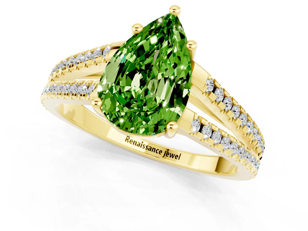Yellow gold Pear Cut Peridot Solitaire Engagement Ring with Split Shank Pavé Band