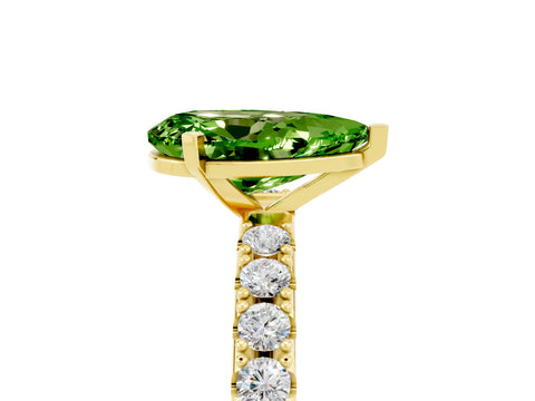 Yellow gold Pear Cut Peridot Solitaire Pavé Band with Four-Prong Setting_5
