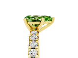 Yellow gold Pear Cut Peridot Solitaire Pavé Engagement Ring with Round Band and Prong Setting_17