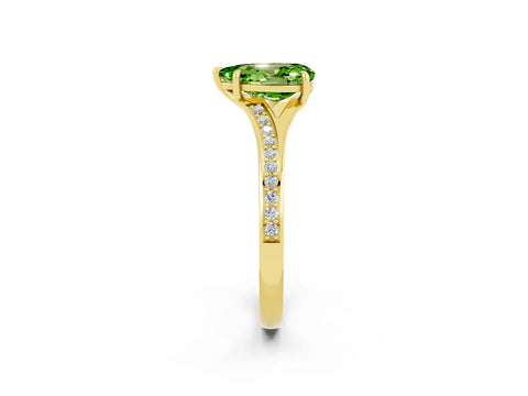 Yellow gold Pear Cut Peridot Solitaire Ring with Pavé Band and Prong Setting_14