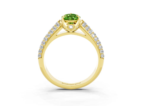 Yellow gold Pear Cut Peridot Solitaire Ring with Three-Row Pavé Band and Four-Prong Setting_15