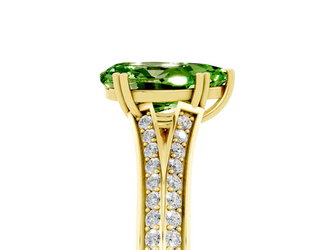 Yellow gold Pear Cut Peridot Split Shank Engagement Ring with Pavé Band_5