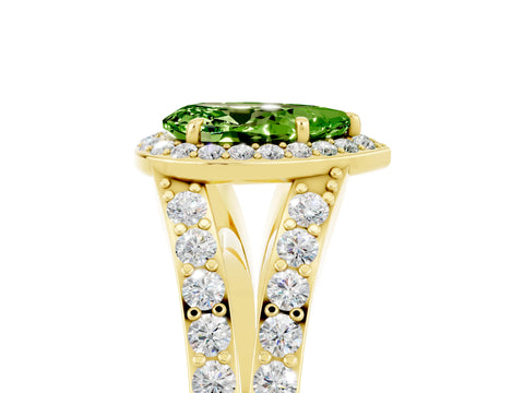 Yellow gold Pear Cut Peridot Split Shank Halo Ring with Four-Prong Setting_17