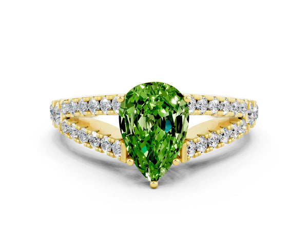 Yellow gold Pear Cut Peridot Split Shank Pavé Engagement Ring with Four-Prong Setting