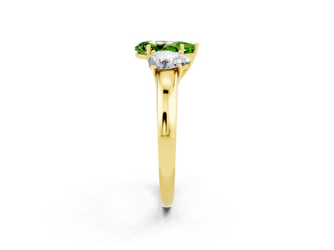 Yellow gold Pear Cut Peridot Three-Stone Ring with Four-Prong Setting and Classic Band_2