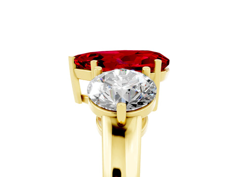 Yellow gold Pear Cut Ruby Three-Stone Ring with Prong Setting and Classic Band_5
