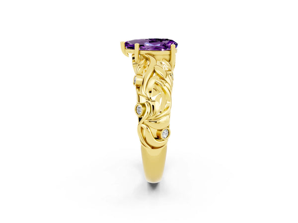 Yellow gold Pear Cut Solitaire Amethyst Leaf-Inspired Vine Band Ring with Prong Setting