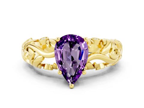 Yellow gold Pear Cut Solitaire Amethyst Leaf-Inspired Vine Band Ring with Prong Setting