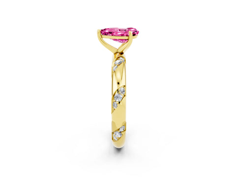 Yellow gold Pear Cut Solitaire Diamond Engagement Ring with Twisted Pave Band and Four-Prong Setting_2