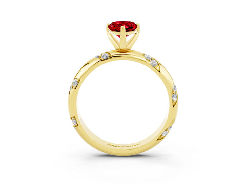 Yellow gold Pear Cut Solitaire Diamond Engagement Ring with Twisted Pave Band and Four-Prong Setting_3