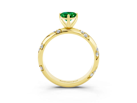Yellow gold Pear Cut Solitaire Diamond Engagement Ring with Twisted Pave Band and Four-Prong Setting_3
