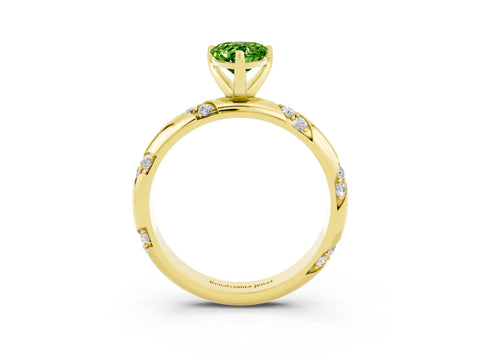 Yellow gold Pear Cut Solitaire Diamond Engagement Ring with Twisted Pave Band and Four-Prong Setting_3