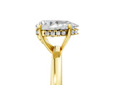 Yellow gold Pear Cut Solitaire Diamond Ring with Prong Setting and Plain Band_12
