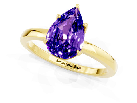 Yellow gold Pear Cut Solitaire Diamond Ring with Thin Band and Four-Prong Setting_1