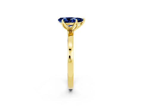 Yellow gold Pear Cut Solitaire Diamond Ring with Thin Band and Four-Prong Setting_2