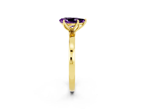 Yellow gold Pear Cut Solitaire Diamond Ring with Thin Band and Four-Prong Setting_2