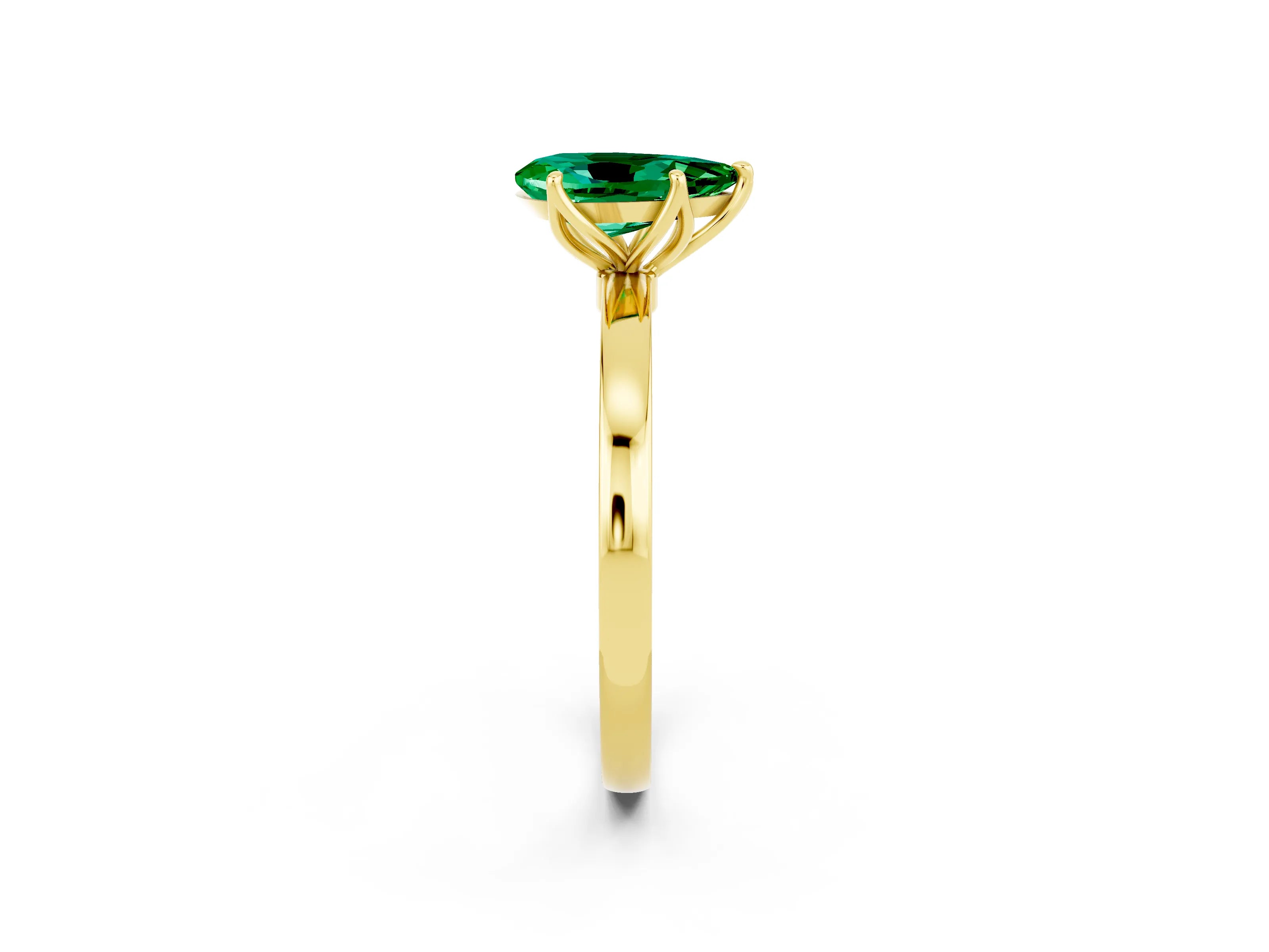 Yellow gold Pear Cut Solitaire Diamond Ring with Thin Band and Four-Prong Setting_2