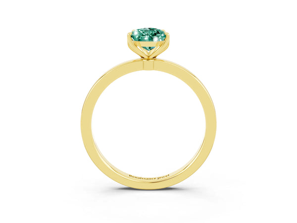 Yellow gold Pear Cut Solitaire Diamond Ring with Thin Band and Four-Prong Setting