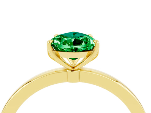 Yellow gold Pear Cut Solitaire Diamond Ring with Thin Band and Four-Prong Setting_4