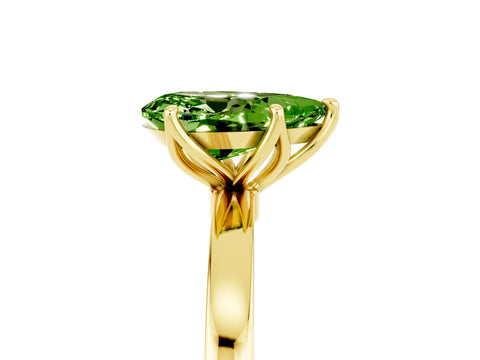 Yellow gold Pear Cut Solitaire Diamond Ring with Thin Band and Four-Prong Setting_5