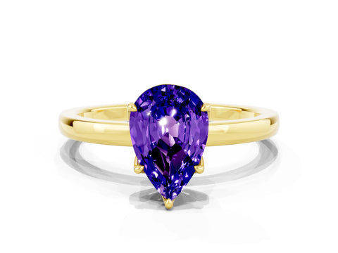 Yellow gold Pear Cut Solitaire Diamond Ring with Thin Band and Four-Prong Setting