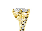 Yellow gold Pear Cut Solitaire Diamond Twist Band with Pavé Setting and Four-Prong Setting_12
