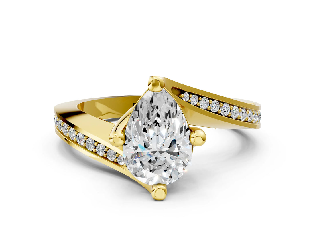Yellow gold Pear Cut Solitaire Diamond Twist Band with Pavé Setting and Four-Prong Setting_7