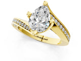 Yellow gold Pear Cut Solitaire Diamond Twist Band with Pavé Setting and Four-Prong Setting_8