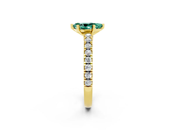 Yellow gold Pear Cut Solitaire Green Sapphire with Pavé Band and Four-Prong Setting