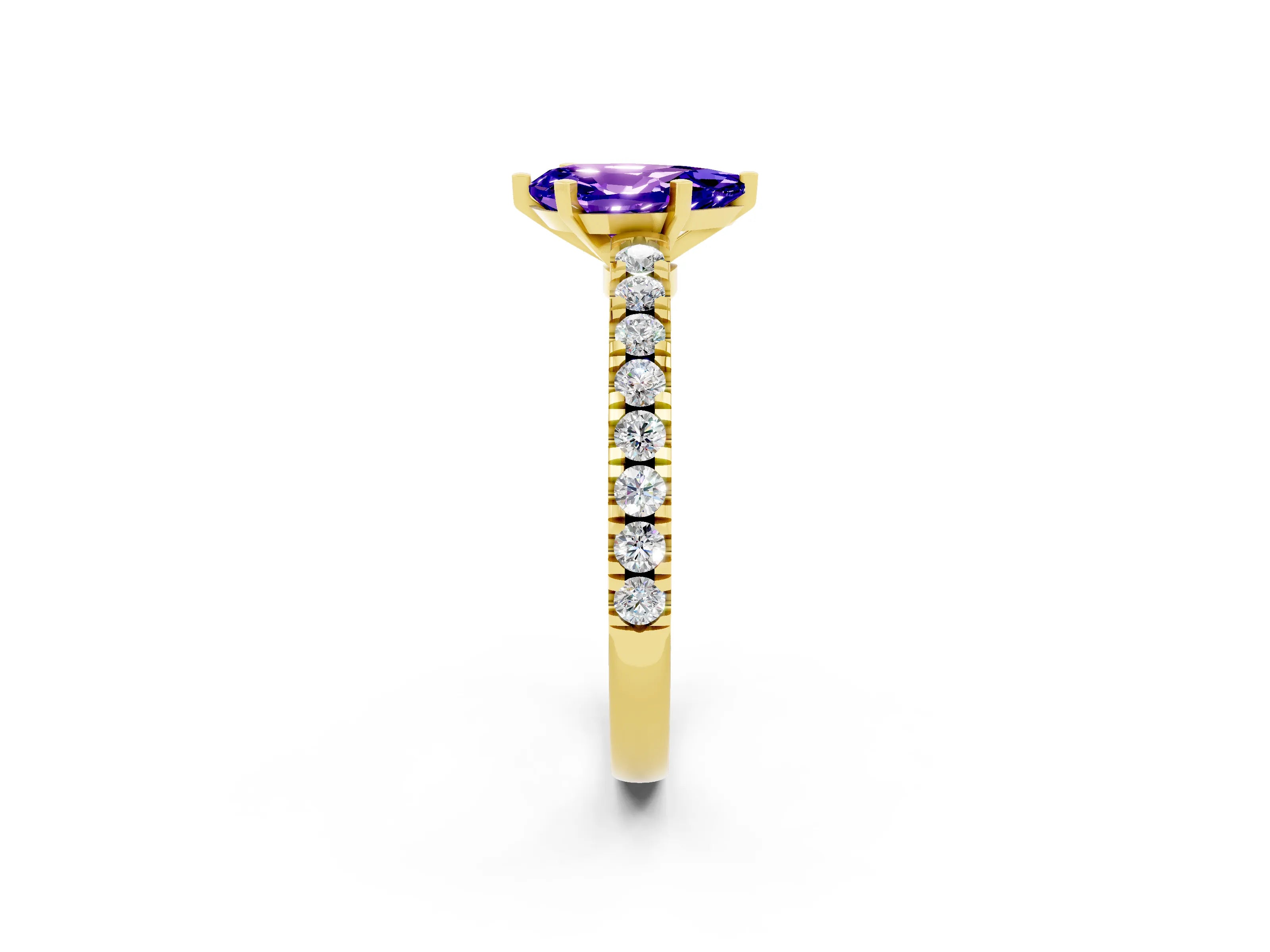 Yellow gold Pear Cut Solitaire Diamond with Pavé Band and Four-Prong Setting_2