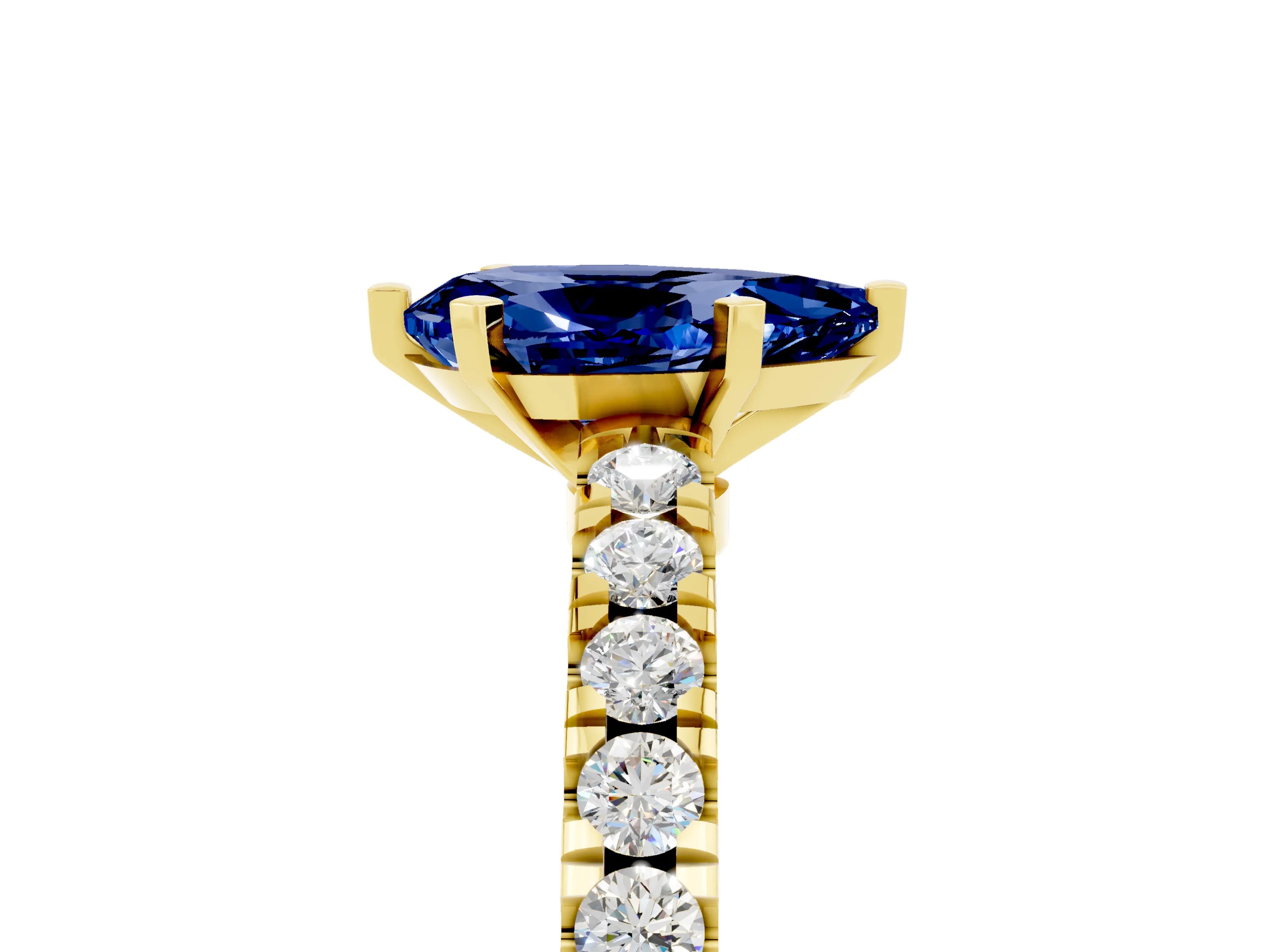 Yellow gold Pear Cut Solitaire Diamond with Pavé Band and Four-Prong Setting_5
