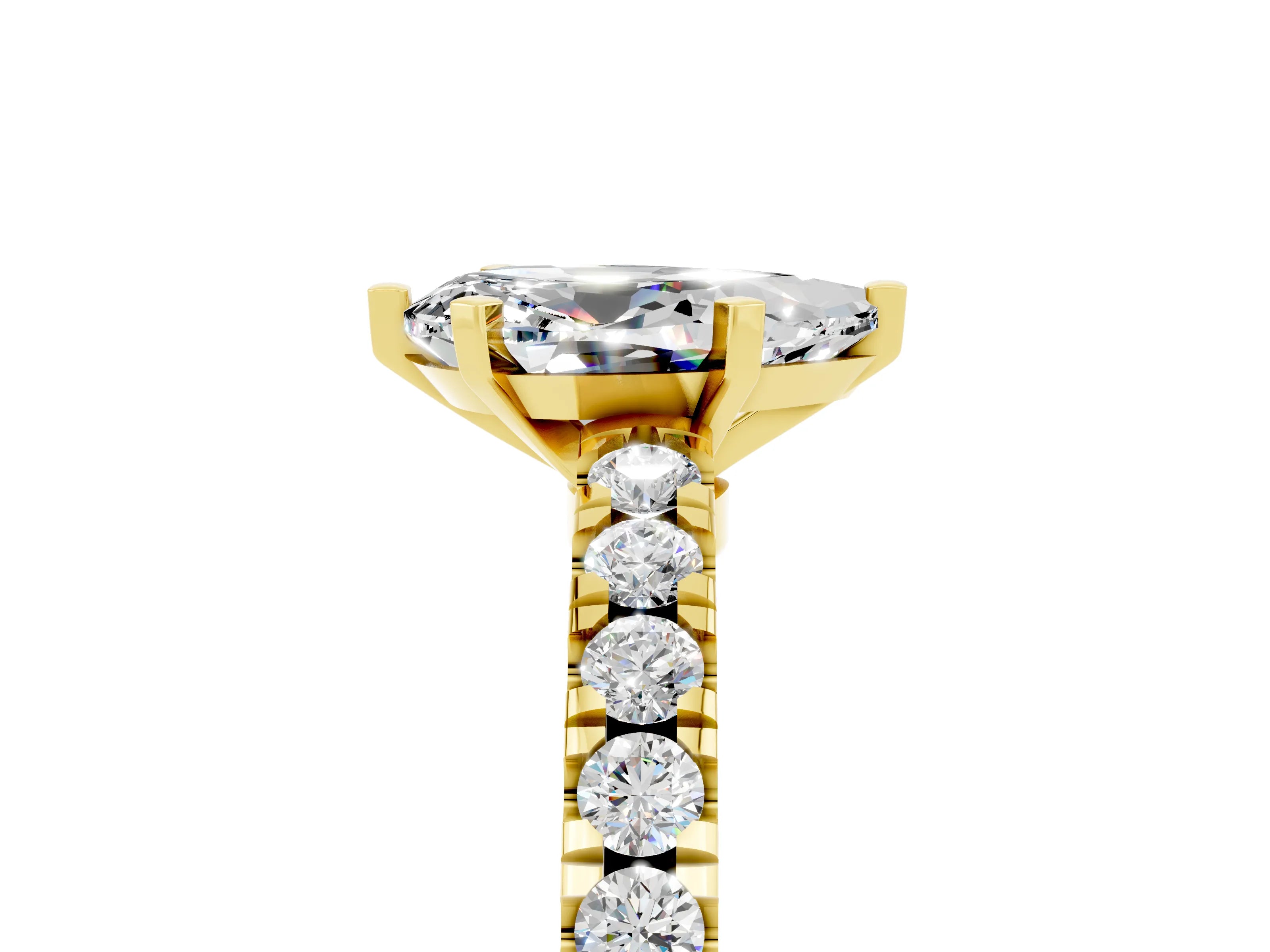 Yellow gold Pear Cut Solitaire Diamond with Pavé Band and Four-Prong Setting_5