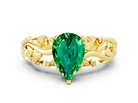 Yellow gold Pear Cut Solitaire Emerald Leaf-Inspired Vine Band Ring with Prong Setting