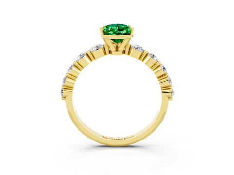 Yellow gold Pear Cut Solitaire Emerald Ring with Pave Band and Four-Prong Setting_3