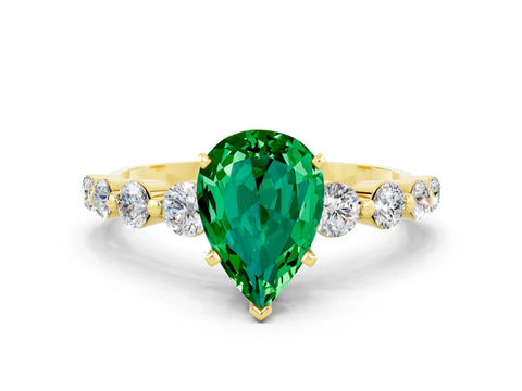 Yellow gold Pear Cut Solitaire Emerald Ring with Pave Band and Four-Prong Setting