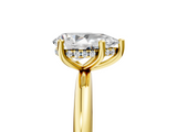 Yellow gold Pear Cut Solitaire Engagement Ring with Four-Prong Setting and Classic Band_46