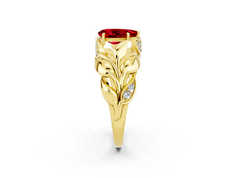 Yellow gold Pear Cut Solitaire Leaf-Inspired Engagement Ring with Prong Setting_2