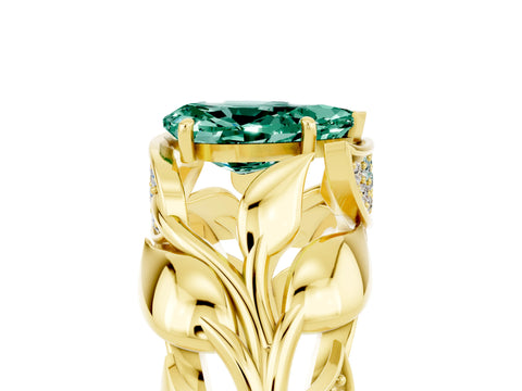Yellow gold Pear Cut Solitaire Leaf-Inspired Engagement Ring with Prong Setting_5