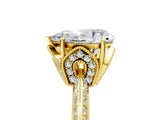 Yellow gold Pear Cut Solitaire Split Shank Pave Diamond Engagement Ring with Four-Prong Setting_18
