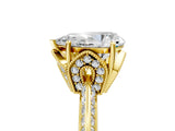 Yellow gold Pear Cut Solitaire Split Shank Pave Diamond Engagement Ring with Four-Prong Setting_42
