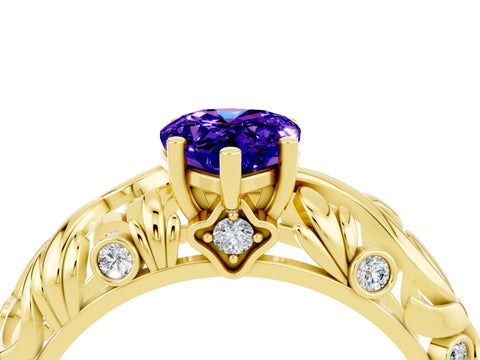 Yellow gold Pear Cut Solitaire Tanzanite Leaf-Inspired Vine Band Ring with Prong Setting_4