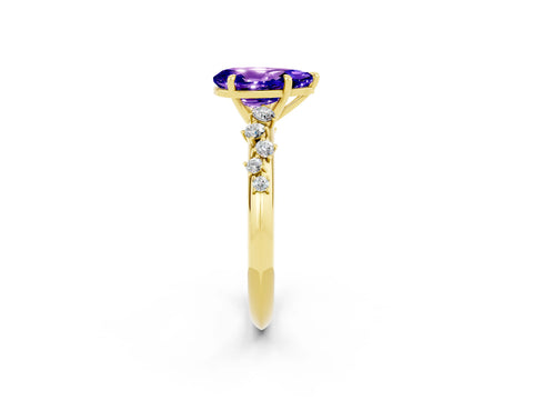 Yellow gold Pear Cut Tanzanite Cluster Side Stone Solitaire Ring with Prong Setting_26