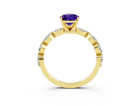 Yellow gold Pear Cut Tanzanite Ring with Marquise Side Stones and Prong Setting_3