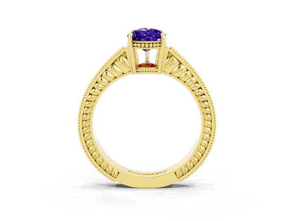 Yellow gold Pear Cut Tanzanite Ring with Milgrain Pavé Band and Four-Prong Setting