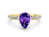 Yellow gold Pear Cut Tanzanite Solitaire Pavé Engagement Ring with Round Band and Prong Setting_12