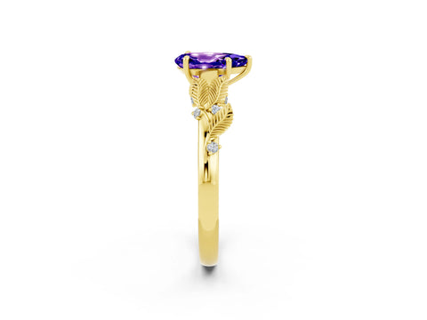 Yellow gold Pear Cut Tanzanite Solitaire Ring with Leaf Motif Band and Four-Prong Setting_2