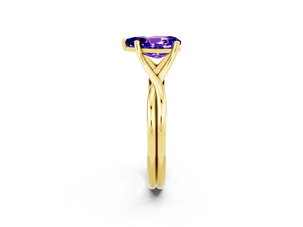 Yellow gold Pear Cut Tanzanite Solitaire Twist Band Prong Setting Ring