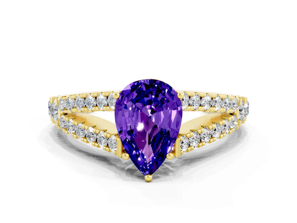 Yellow gold Pear Cut Tanzanite Split Shank Pavé Engagement Ring with Four-Prong Setting
