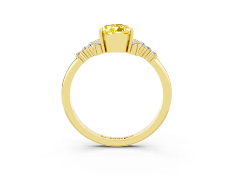 Yellow gold Pear Cut Yellow Sapphire Ring with Side Stones and Four-Prong Setting_63