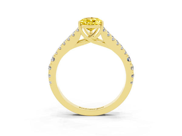 Yellow gold Pear Cut Yellow Sapphire Split Shank Pavé Engagement Ring with Four-Prong Setting